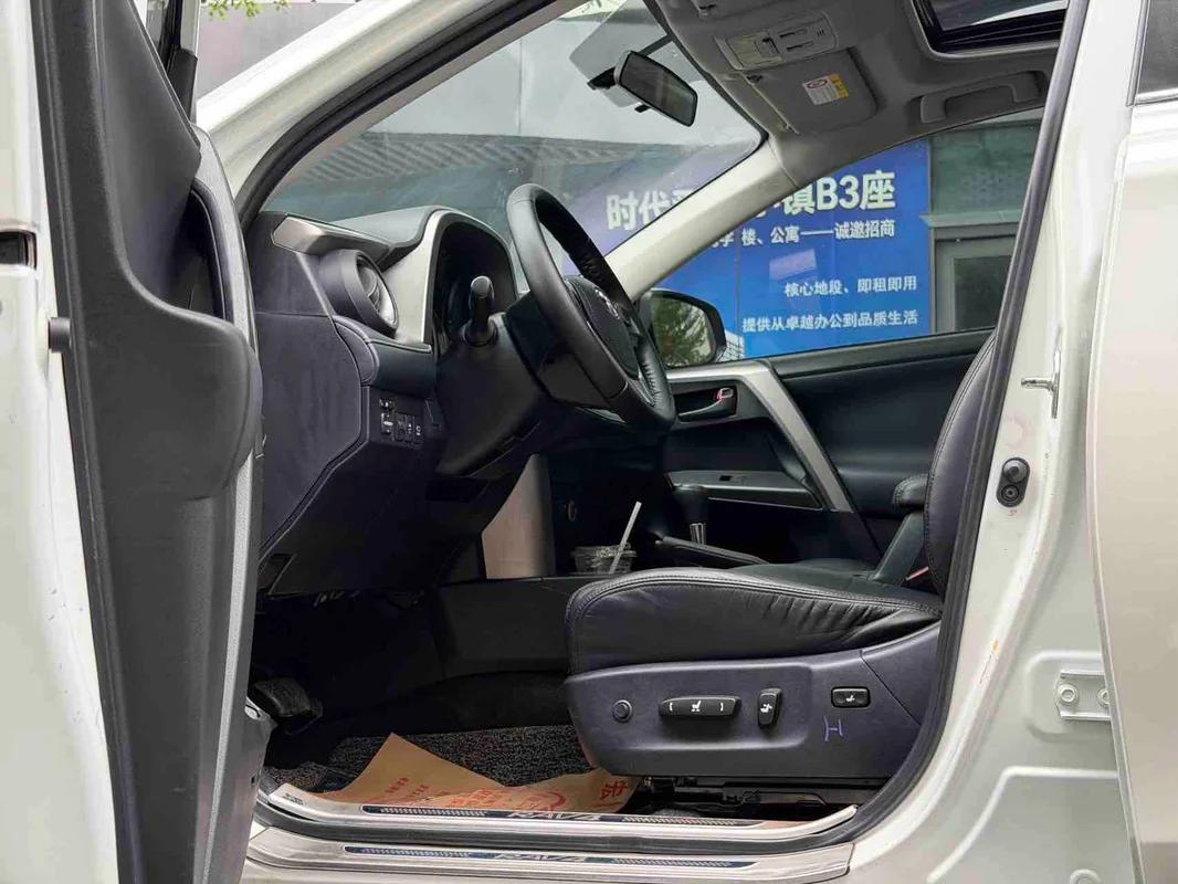 2016 تويوتا RAV4 2016، 2.0 لتر CVT، دفع أمامي، نسخة مميزة، إصدار V - Seek Motors