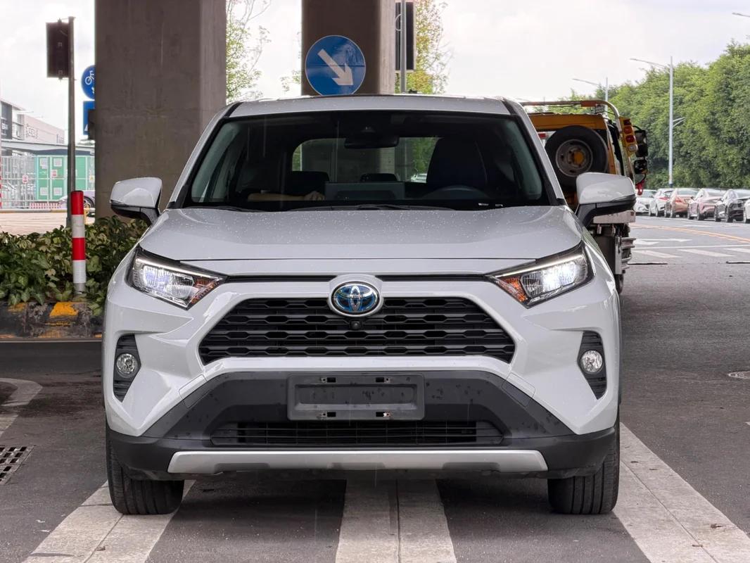 2020 Toyota RAV4 2020 RAV4 Hybrid 2.5L E-CVT FWD Élite - Seek Motors