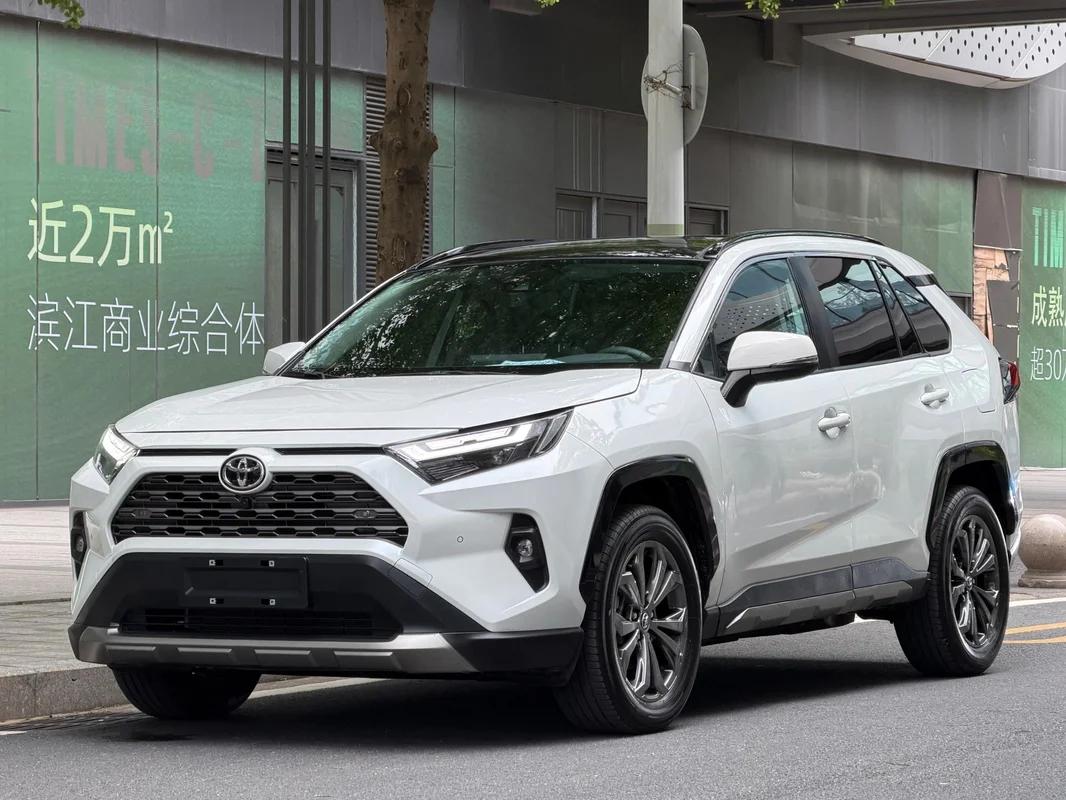 2024 تويوتا RAV4 نسخة 2024 2.0 لتر CVT فاخرة - Seek Motors