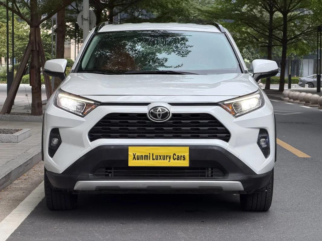 2024 تويوتا RAV4 نسخة المدينة 2024 بمحرك 2.0 لتر وناقل حركة أوتوماتيكي - Seek Motors